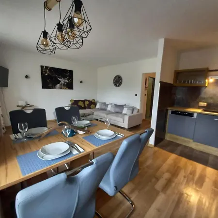 Apartment Wenger *
